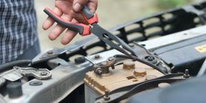découvrez des conseils essentiels pour l'entretien de votre véhicule, y compris des recommandations pour les réparations régulières, les vérifications nécessaires et les astuces pour prolonger la durée de vie de votre voiture. assurez-vous de garder votre véhicule en parfait état de fonctionnement grâce à nos guides pratiques.