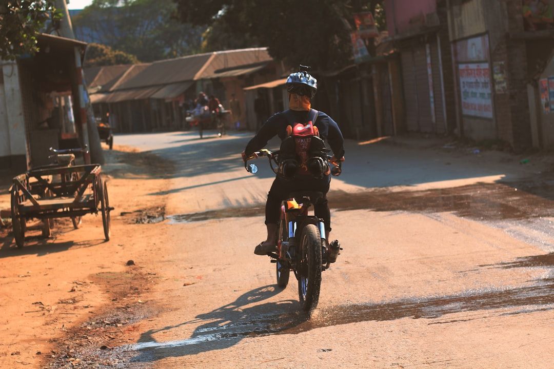 découvrez les solutions de transport alternatives qui révolutionnent nos déplacements quotidiens. explorez les options écologiques, économiques et innovantes pour un mode de transport durable et responsable.