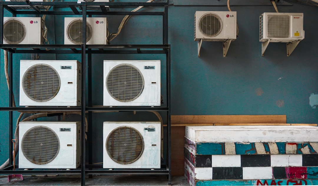 découvrez nos systèmes de climatisation performants et écoénergétiques pour un confort optimal dans votre maison ou bureau. profitez d'une ambiance fraîche pendant les journées chaudes grâce à nos solutions adaptées à vos besoins.