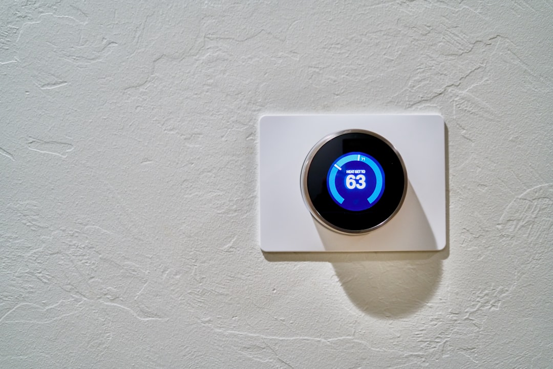 découvrez nos solutions de climatisation pour un confort optimal. que ce soit pour votre maison ou votre bureau, nous proposons des systèmes efficaces et écologiques qui s'adaptent à vos besoins. restez au frais pendant les mois chauds et améliorez la qualité de l'air intérieur.